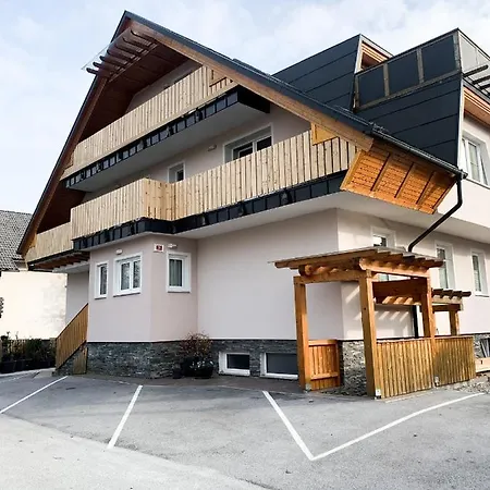 Lovely Basement Apartman Bled