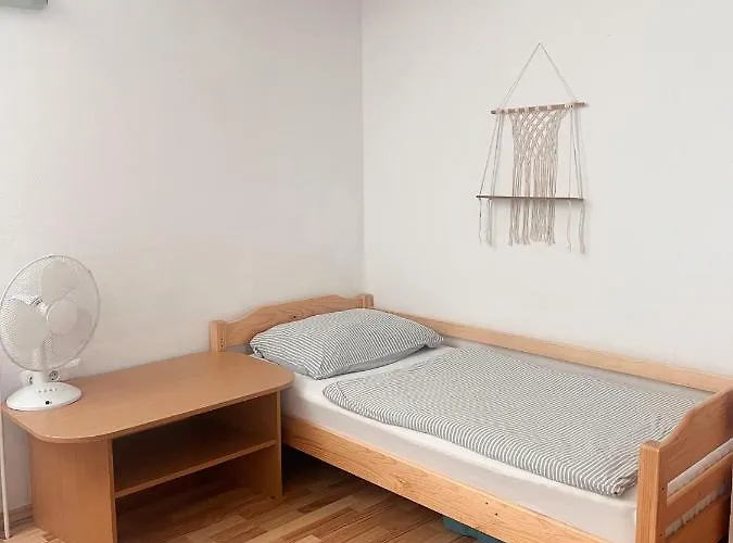 아파트 Lovely Basement